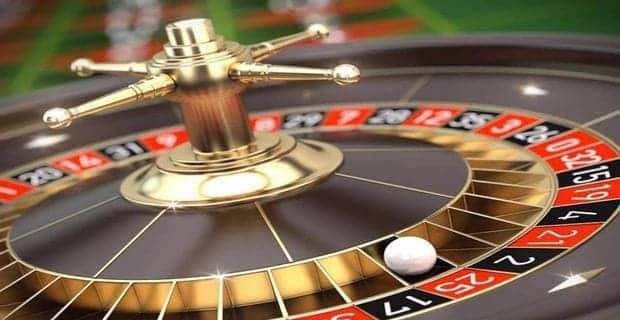 Pengguna mobile melihat halaman Fortune Tree